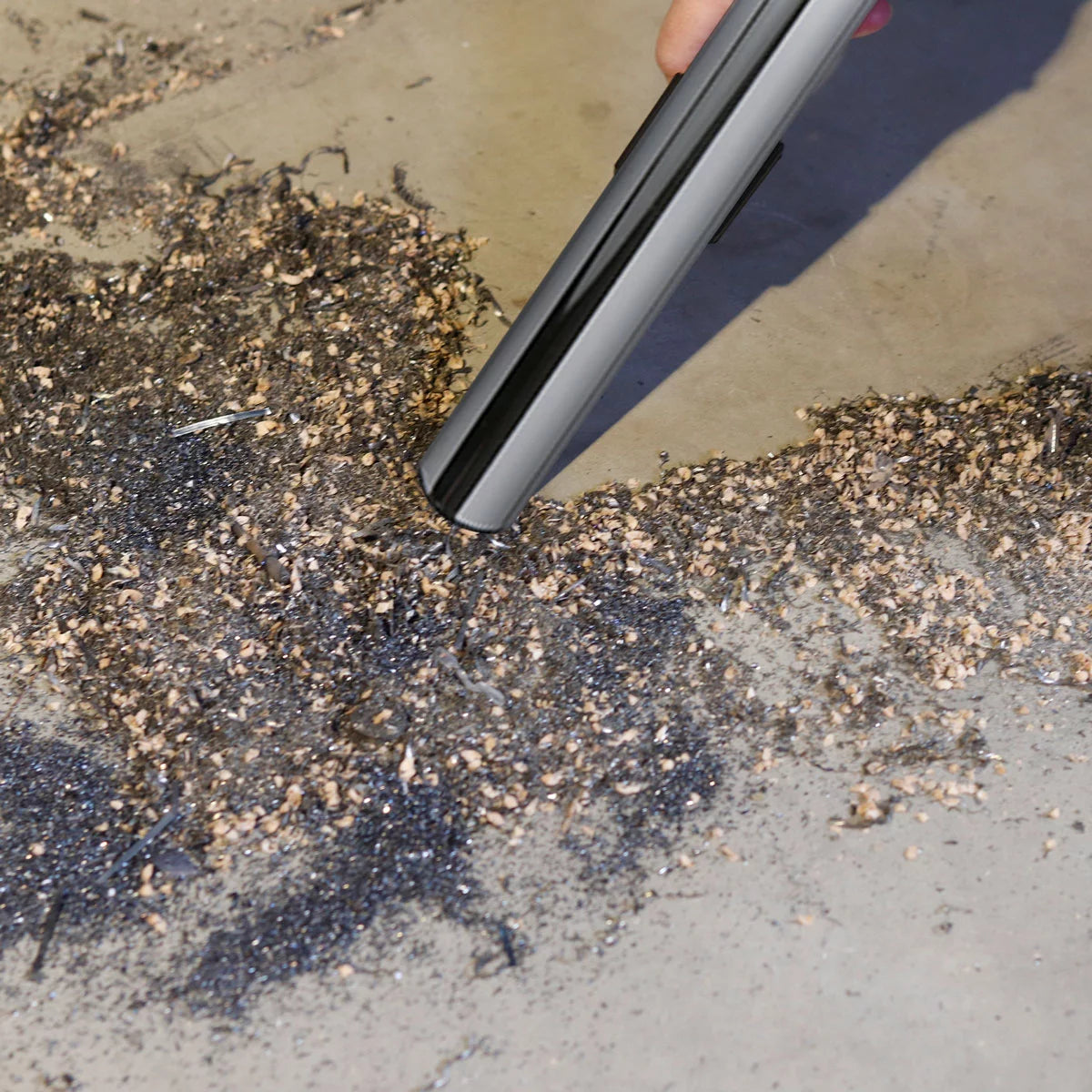 Aspiracenere STAHLWERK VCL-1000 ST | Aspirapolvere da forno con contenitore per lo sporco da 20 litri | Potenza 1000 W | Aspiracamino con filtro HEPA | Funzione di soffiaggio | Per cenere fredda, forno, grill, officina