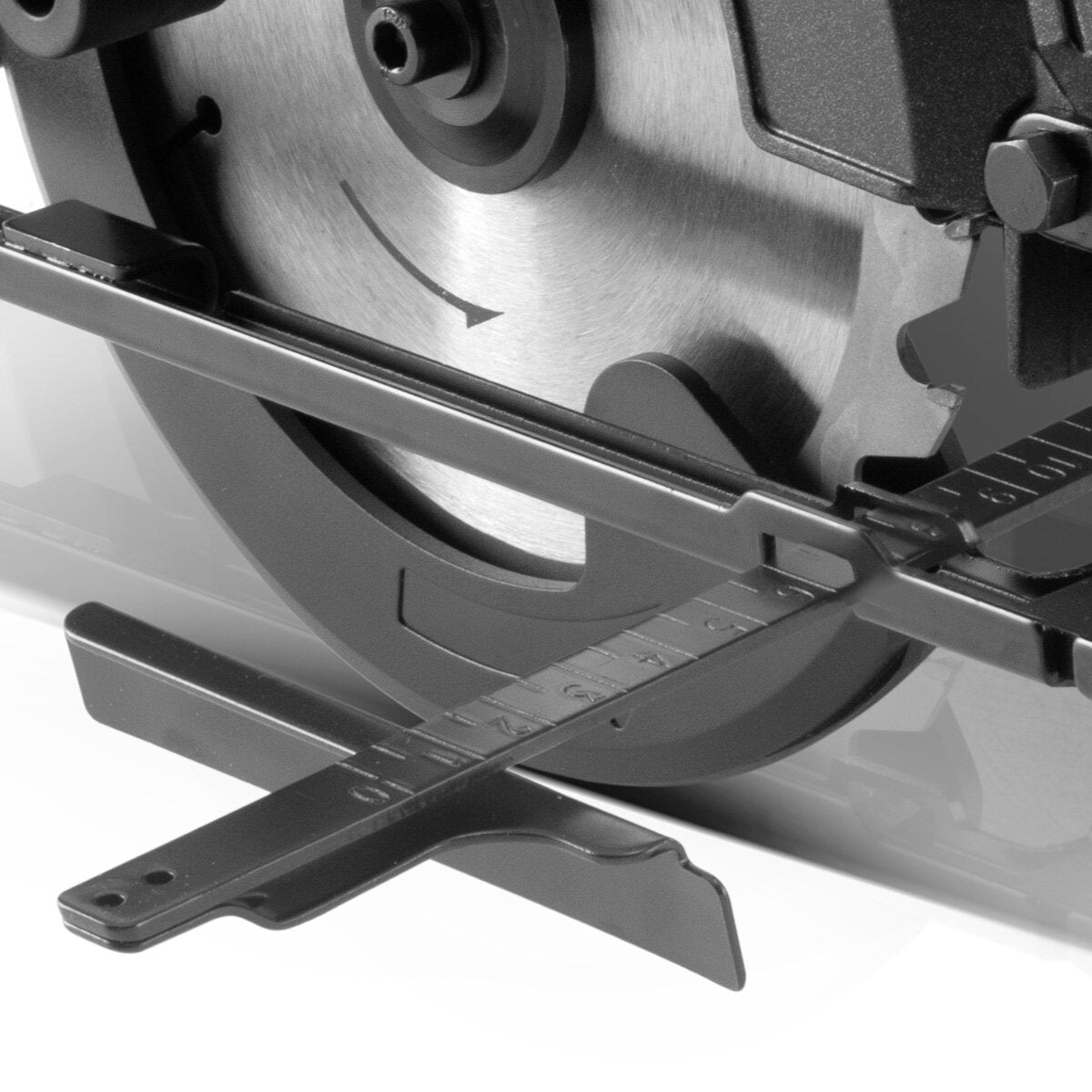 STAHLWERK AKS-20 ST Akku Handkreissäge Brushless-Technologie mit 900 Watt und 4.500 U/min zum Schneiden von Holz, PVC, MDF, Sperrholz und anderen Materialien