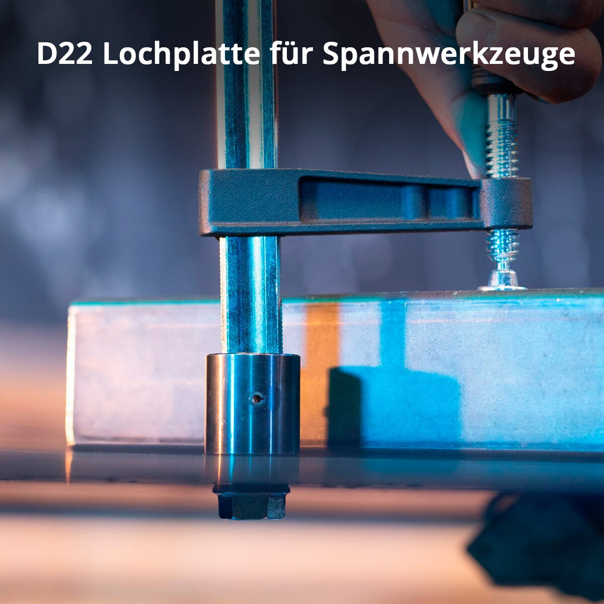 STAHLWERK Höhenverstellbarer Schweißtisch HWT-1200 ST 1200 x 750 mm hydraulischer Montagetisch mit 500 - 1100 mm Hubbereich, 300 kg Tragkraft, D22 Lochplatte und pulverbeschichteten Beinen