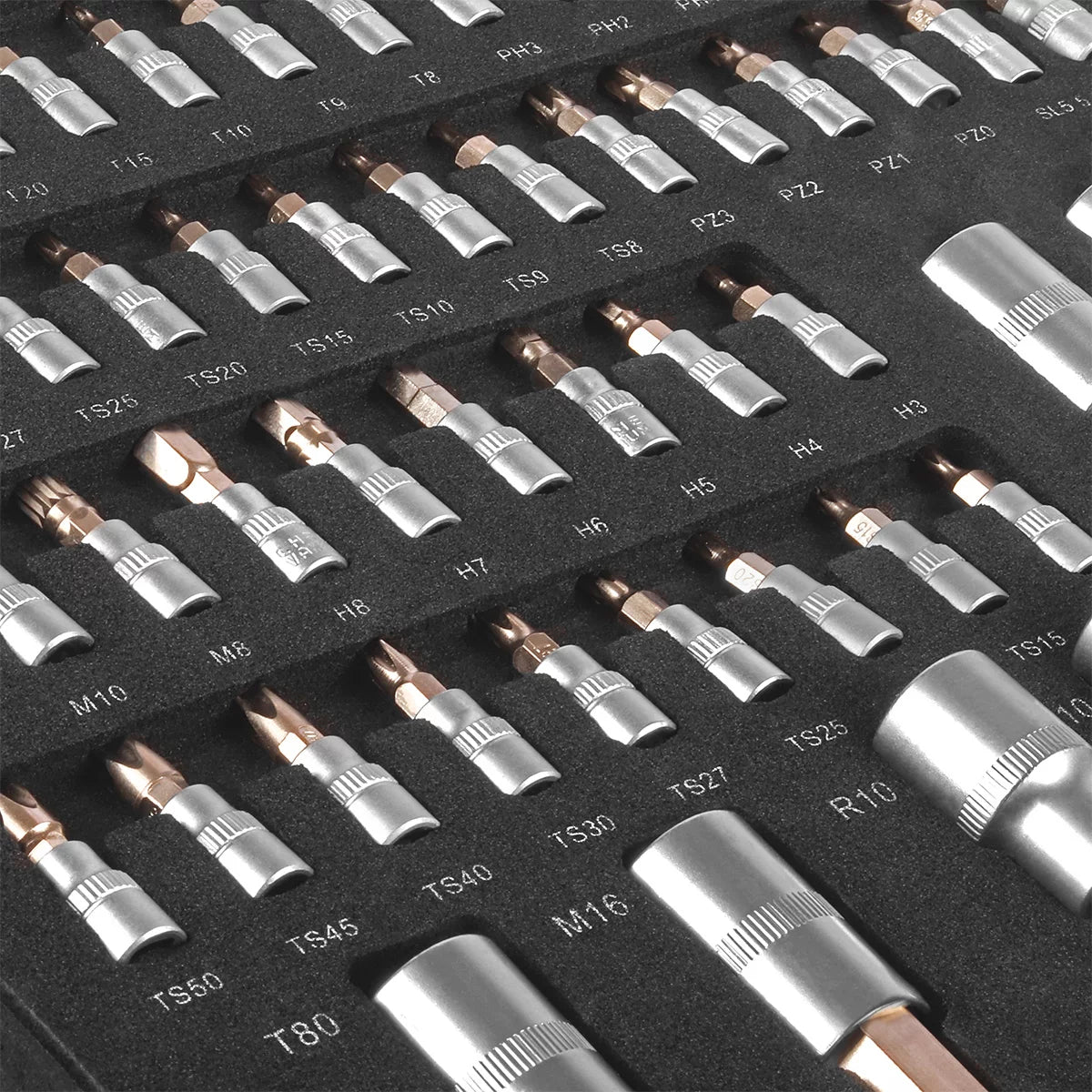 Corrige à douille professionnelle de 102 parties en acier ensemble dans un insert de voiture d'atelier | Outil CRV de haute qualité | INSERT DE CAR TOODE | Ordre parfait | Bit et socket clés à douille pour changer de fissure