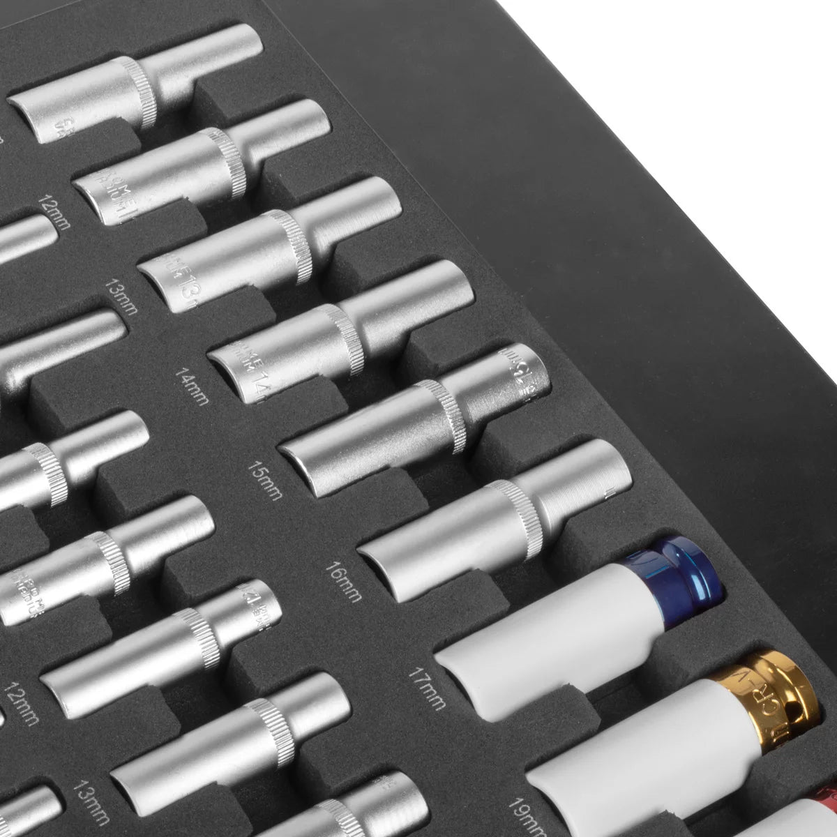 Acciaio di acciaio da 80 parti Chiave di socket set in un inserto per auto da officina | Strumento CRV di alta qualità | Inserto per auto dell'utensile | Organizzazione perfetta | Set di cicatrici e cricchetto | 1/4 ", 3/8", 1/2 "