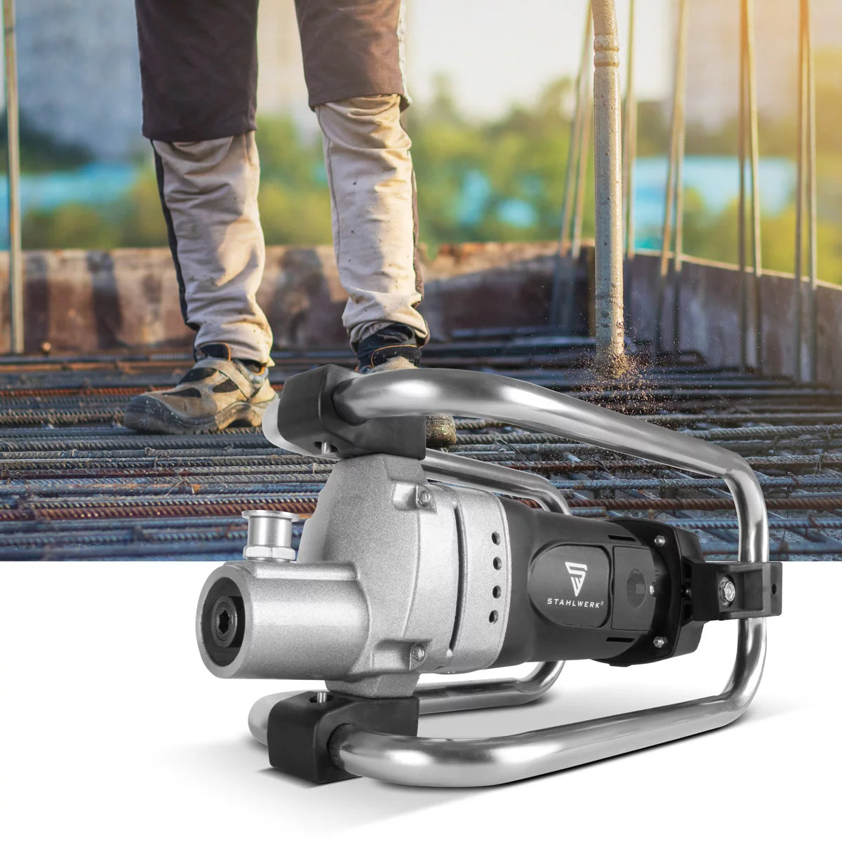 STAHLWERK BR-2300 ST Betonverdichter | 2.300 Watt mit 4.000 U/min | Starker Betonrüttler | Flaschenrüttler für 35 / 50 mm Rüttelflasche | Innnenrüttler für Wände, Decken, Fundamente