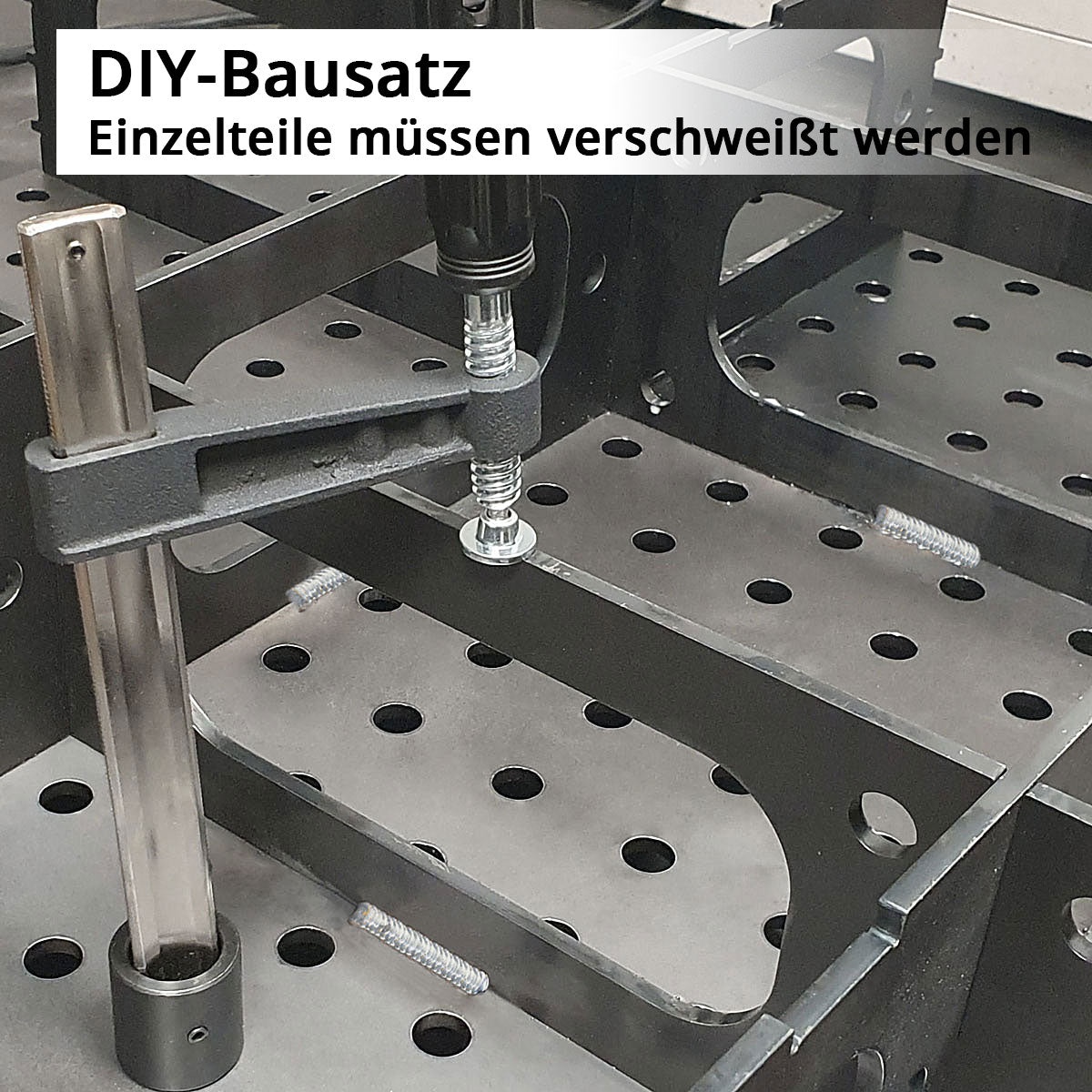 STAHLWERK 3D Schweißtisch Set, Montagetisch mit D16 Lochsystem und 6 mm Arbeitsplatte als DIY-Bausatz im 12-teiligen Set mit Variablem Anschlag, Schraubzwinge, Anschlagbolzen mit Abhebesicherung, Spannbolzen