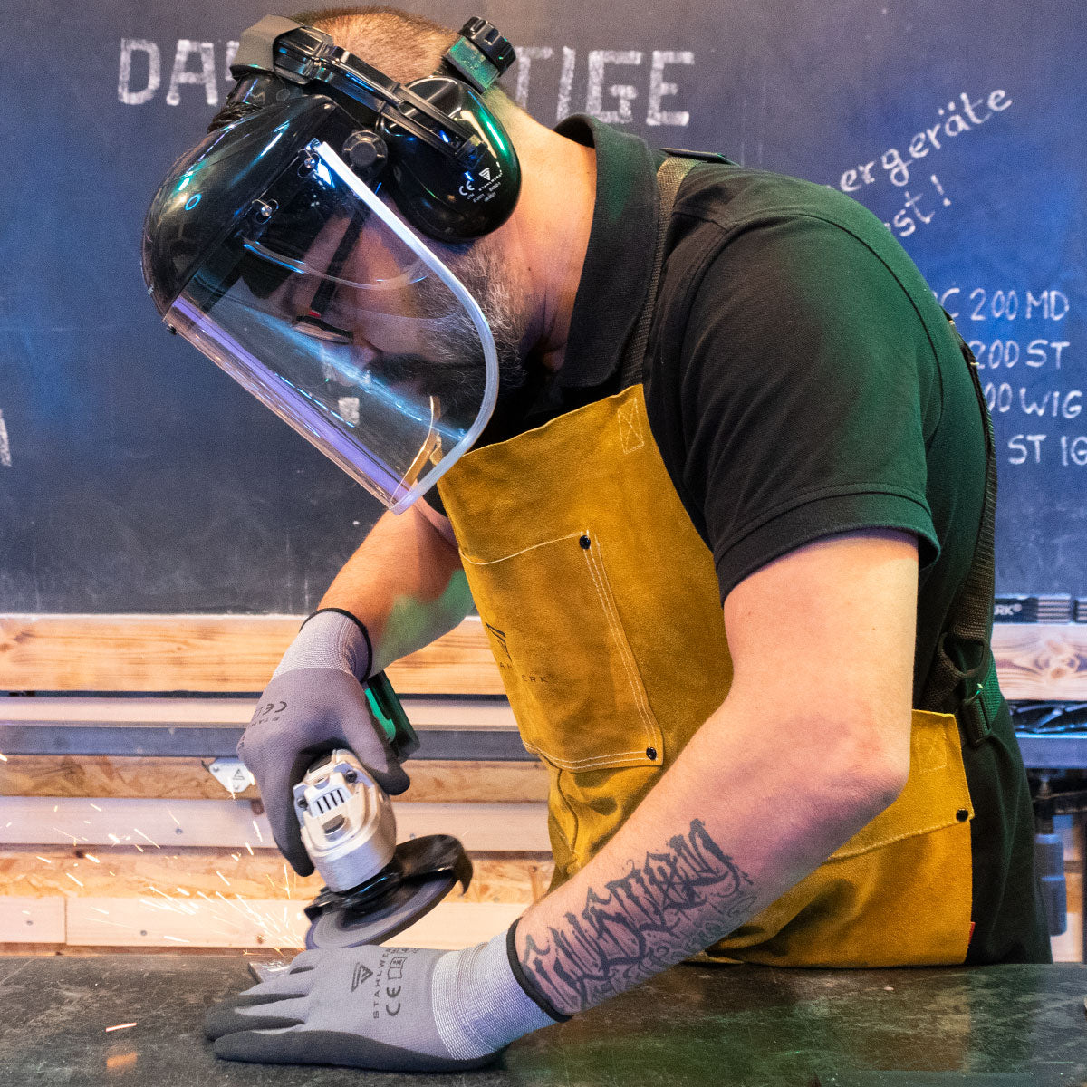 Steelworks Face protection shield - protects the face during sanding