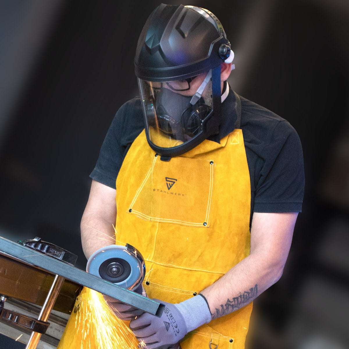 Steelwork grinding mask - perfect protection for grinding work and chipping work - 2 mm thick protective disc